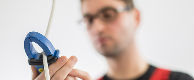 E-Check bei Schneider Elektrotechnik GmbH in Neuenmarkt